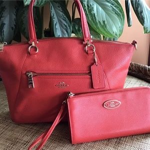 COACH Shoulder Bag Solid Deep Orange Leather Women With Wallet.